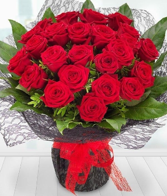 24 Red Roses