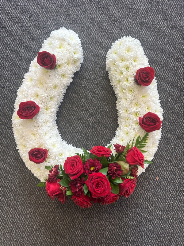 Horse Shoe Tribute