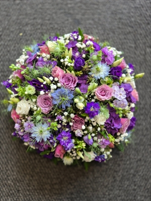 Pretty Posy Arrangement