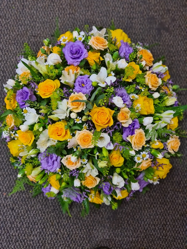 Yellow, Lilac, While Posy Pad