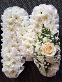 Single letter with Ribbon